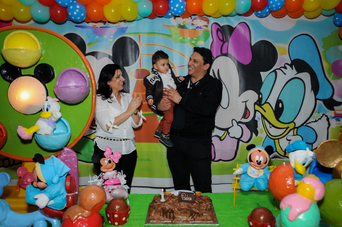 cantando-parabéns-no-Buffet-fabrica-da-alegria-morumbi-são-paulo-sp-festa-infantil-aniversário-infantil-pedro-1-ano-tema-da-festa-turma-do-mickey