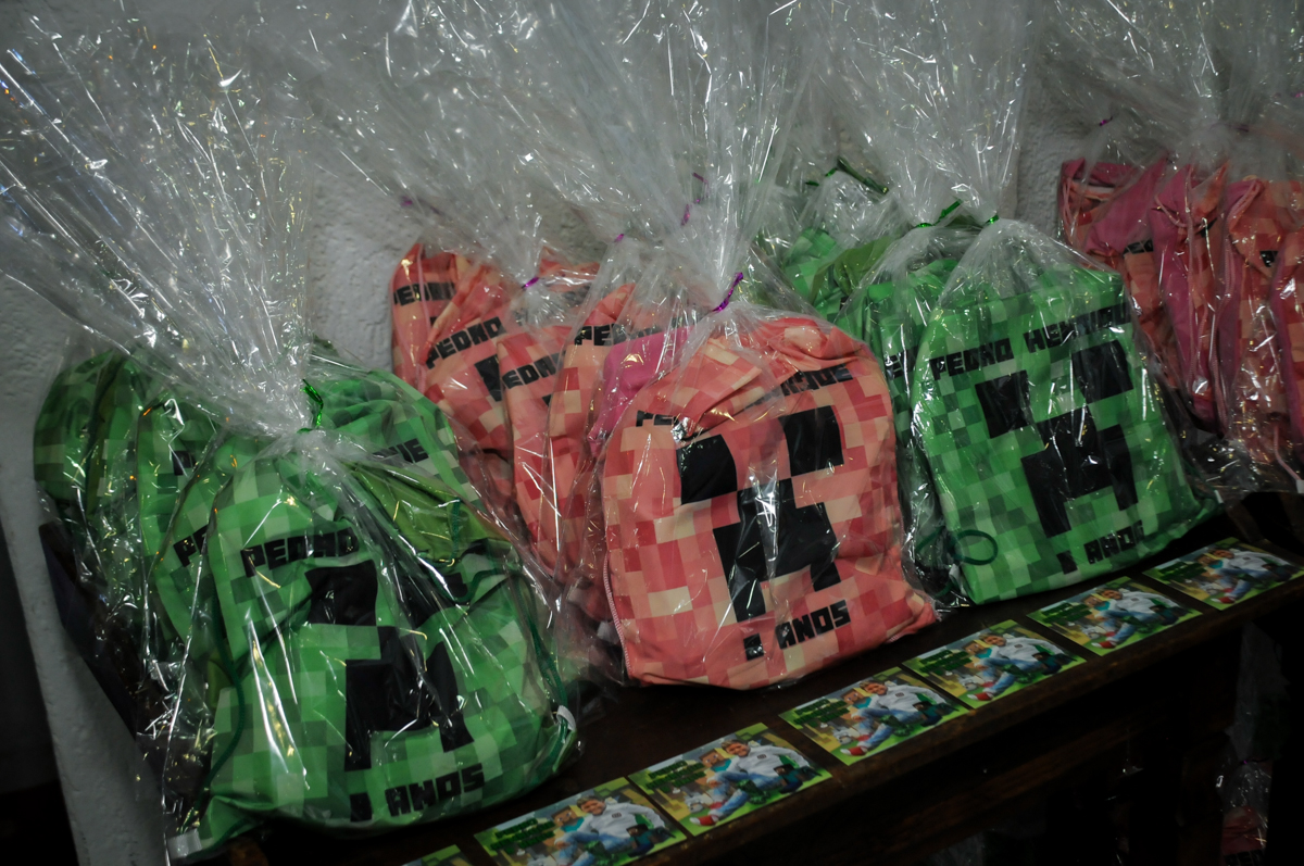 lembrancinha-minicraft-no-Buffet-Fábrica-da-Alegria-Morumbi-S-Paulo-SP-fotografia-infantil-festa-infantil-tema-da-festa-minicraft