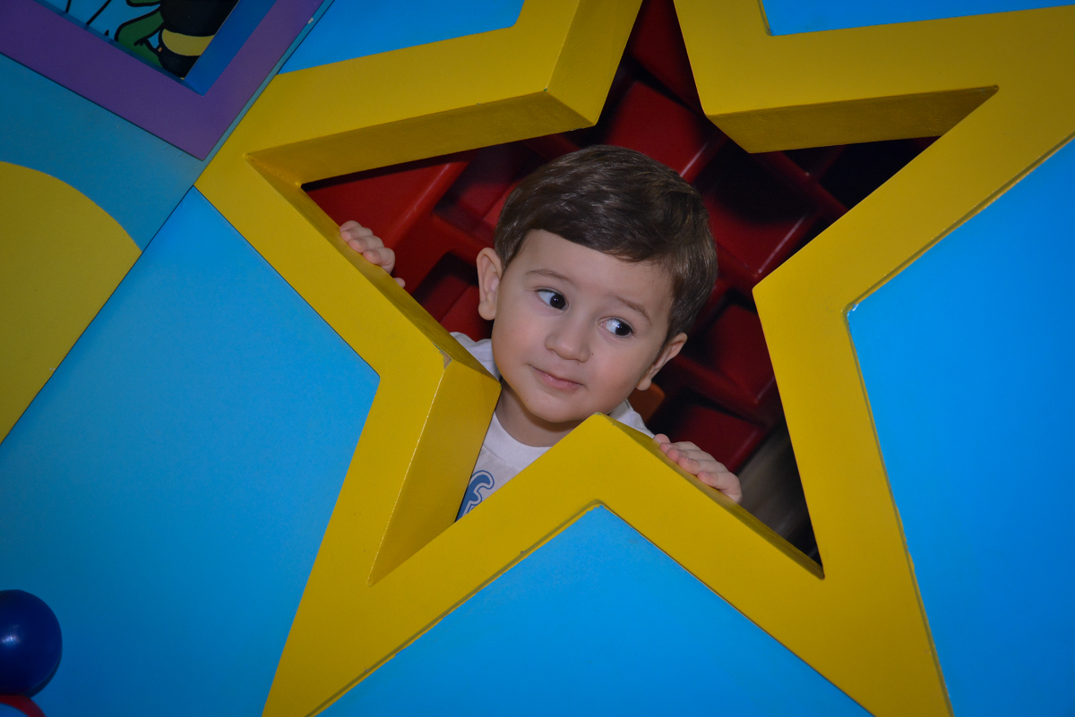 foto-no-brinquedão-no--buffet-magic-joy-moema-são-paulo-sp-festa-infantil-fotograia-infantil-festa-de-rafael-3-anos