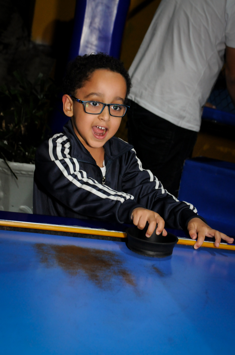 adversario do jogo no buffet balaktoon, sao paulo, sp