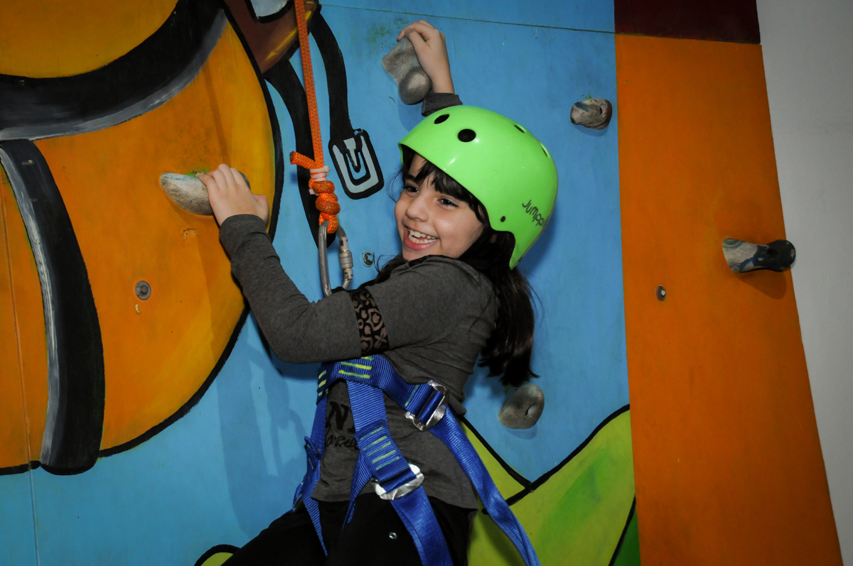 parede de escalada no buffet balaktoon, sao paulo, sp