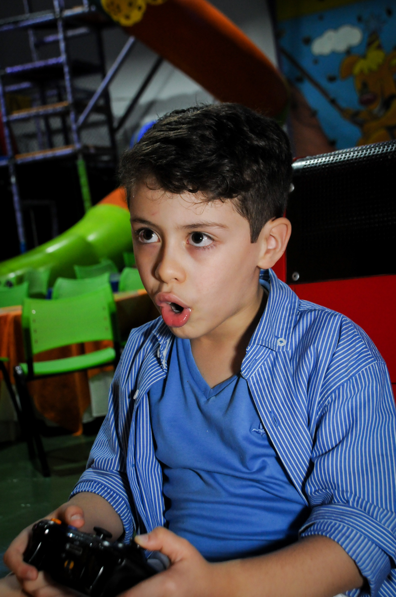 jogando game no buffet balaktoon, sao paulo, sp