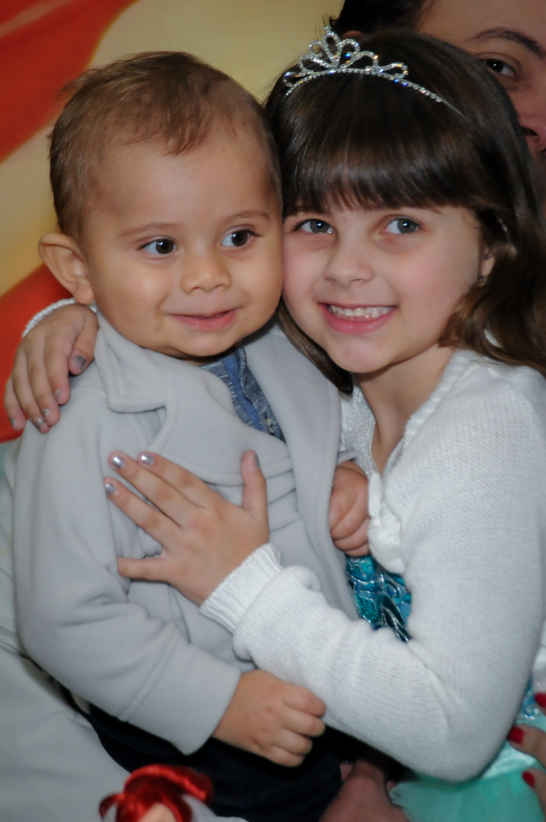 abraço no primo no buffet comics,são paulo,sp