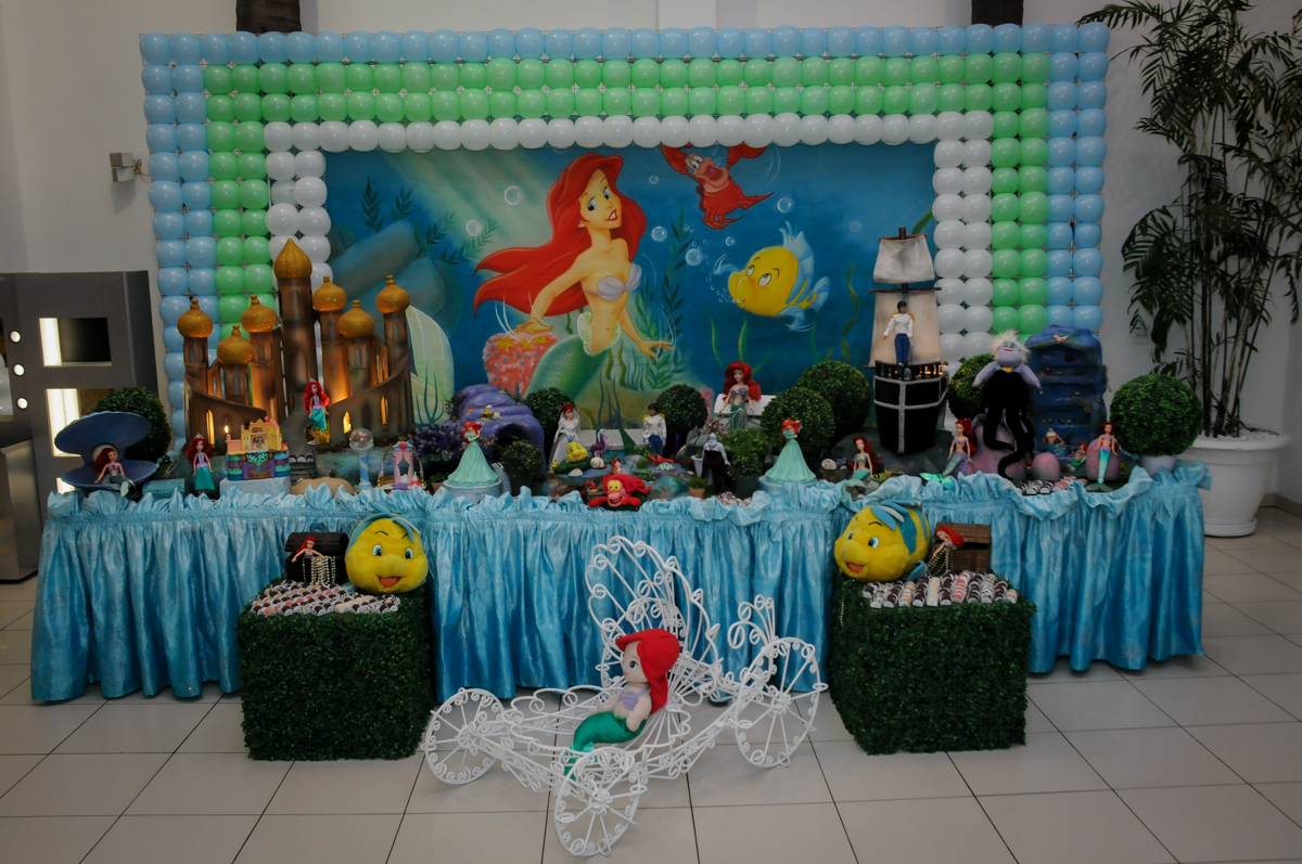 mesa decorada ariel no buffet comics,são paulo,sp