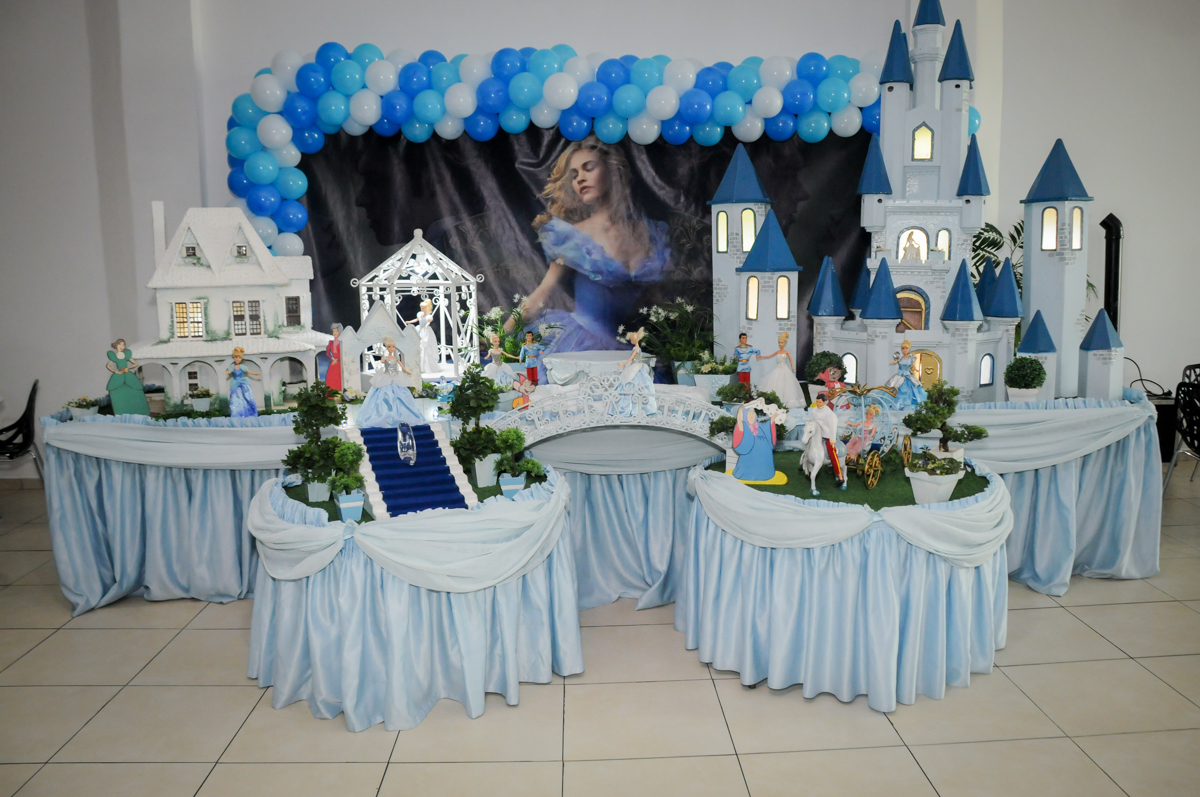 mesa decora da cinderela no Buffet Mega Boom, Santana, Zona Norte São Paulo, SP