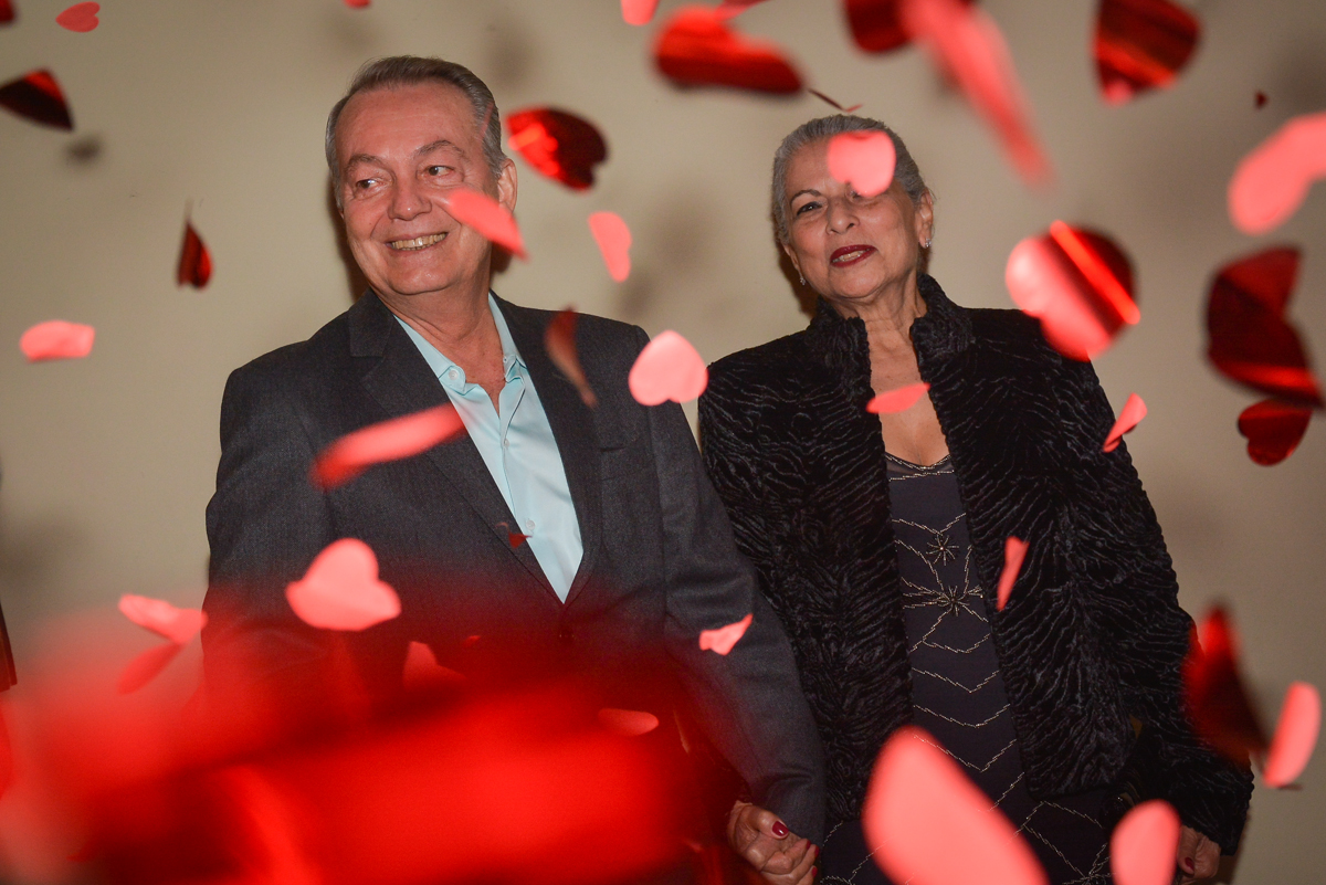 chegada da aniversariante no Buffet Estação Club, Moema, São Paulo, SP