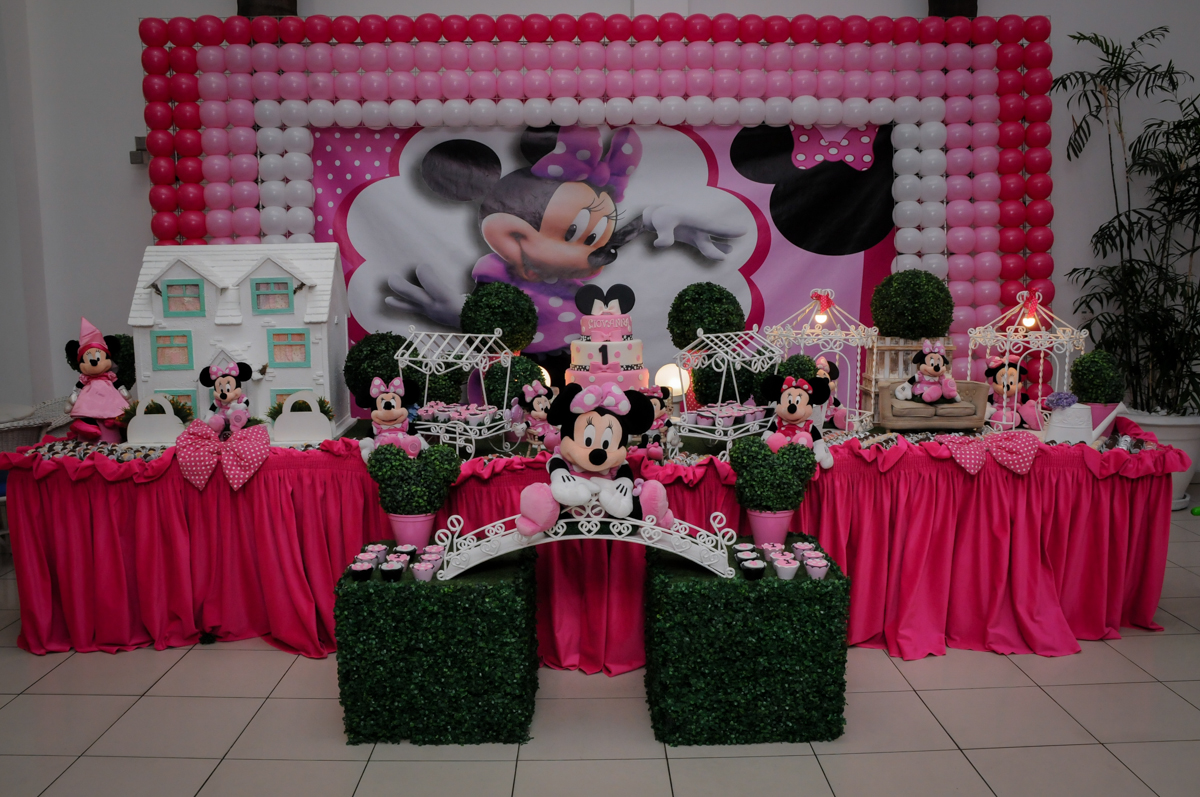 mesa decorada no Buffet Comics, Morumbi, São Paulo, SP, aniversario de Giovanna 1 aninho, tema da festa, minie rosa