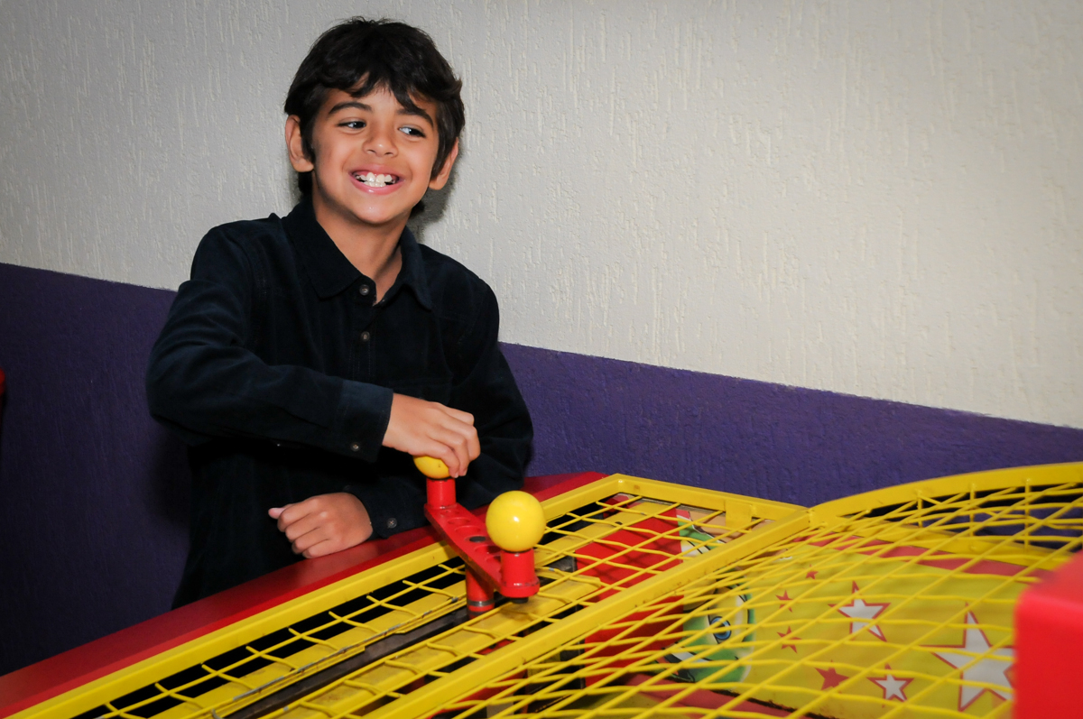 jogo no play boll no Buffet Seven For Seven, Granja Viana, São Paulo, SP, aniversário de Davi 5 anos, tema da festa Power Ranjer