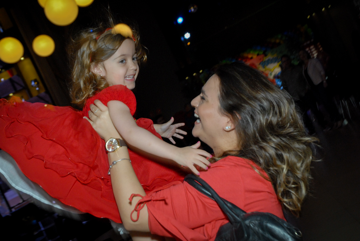 muita alegria no Buffet Planeta Prime, Alphaville, São Paulo, aniversário de Rafael 10 anos, tema da festa The Flash