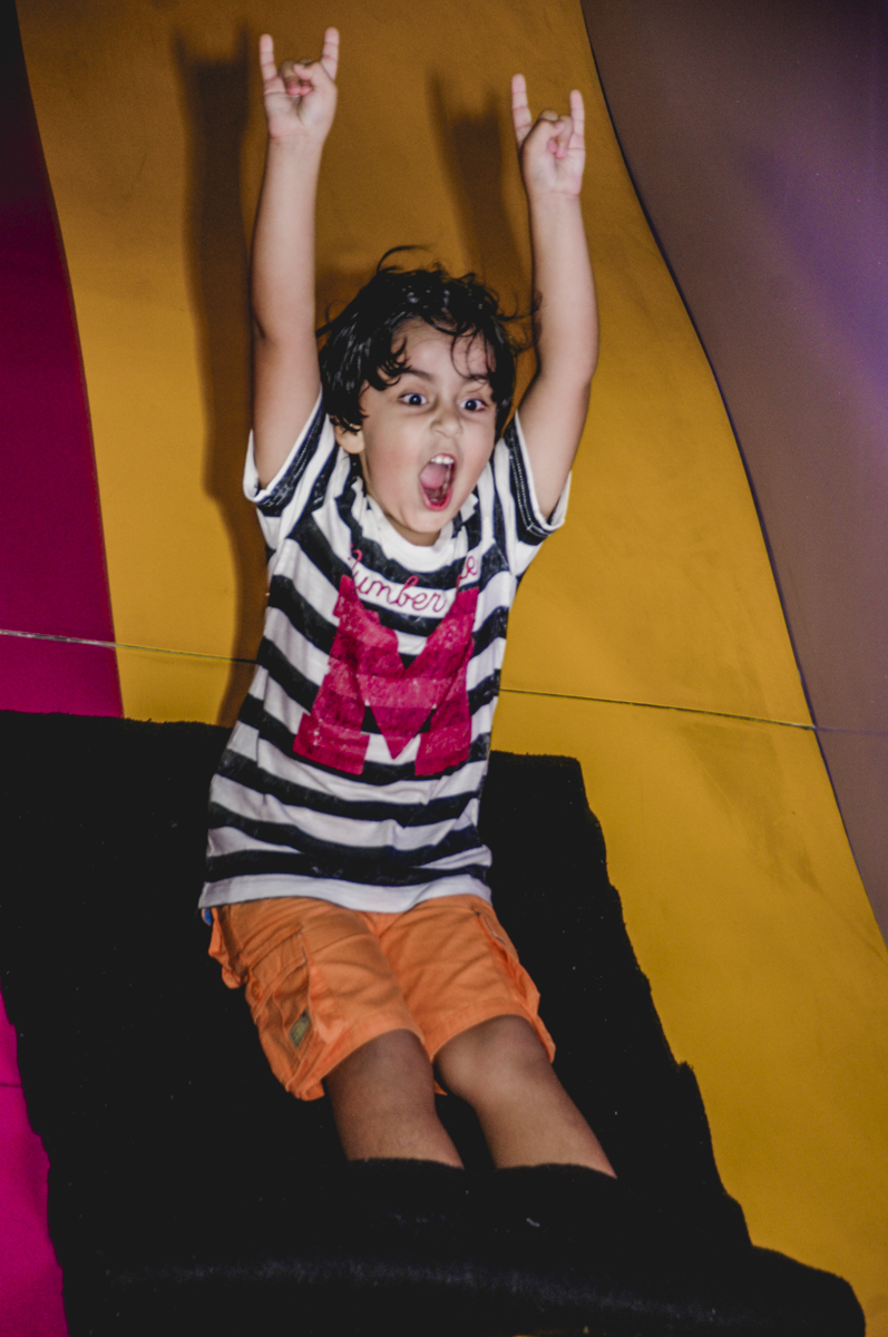 fotografia infantil, filmagem de festa infantil, foto e filmagem infantil, foto e vídeo de festa infantil, fotógrafo de festa infantil, fotógrafo de aniversário infantil, fotógrafo profissional infantil, fotógrafo