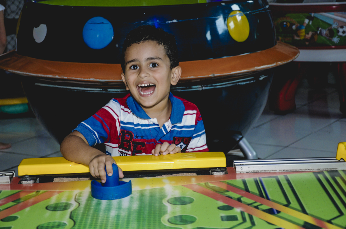 fotografia infantil, filmagem de festa infantil, foto e filmagem infantil, foto e vídeo de festa infantil, fotógrafo de festa infantil, fotógrafo de aniversário infantil, fotógrafo profissional infantil, fotógrafo