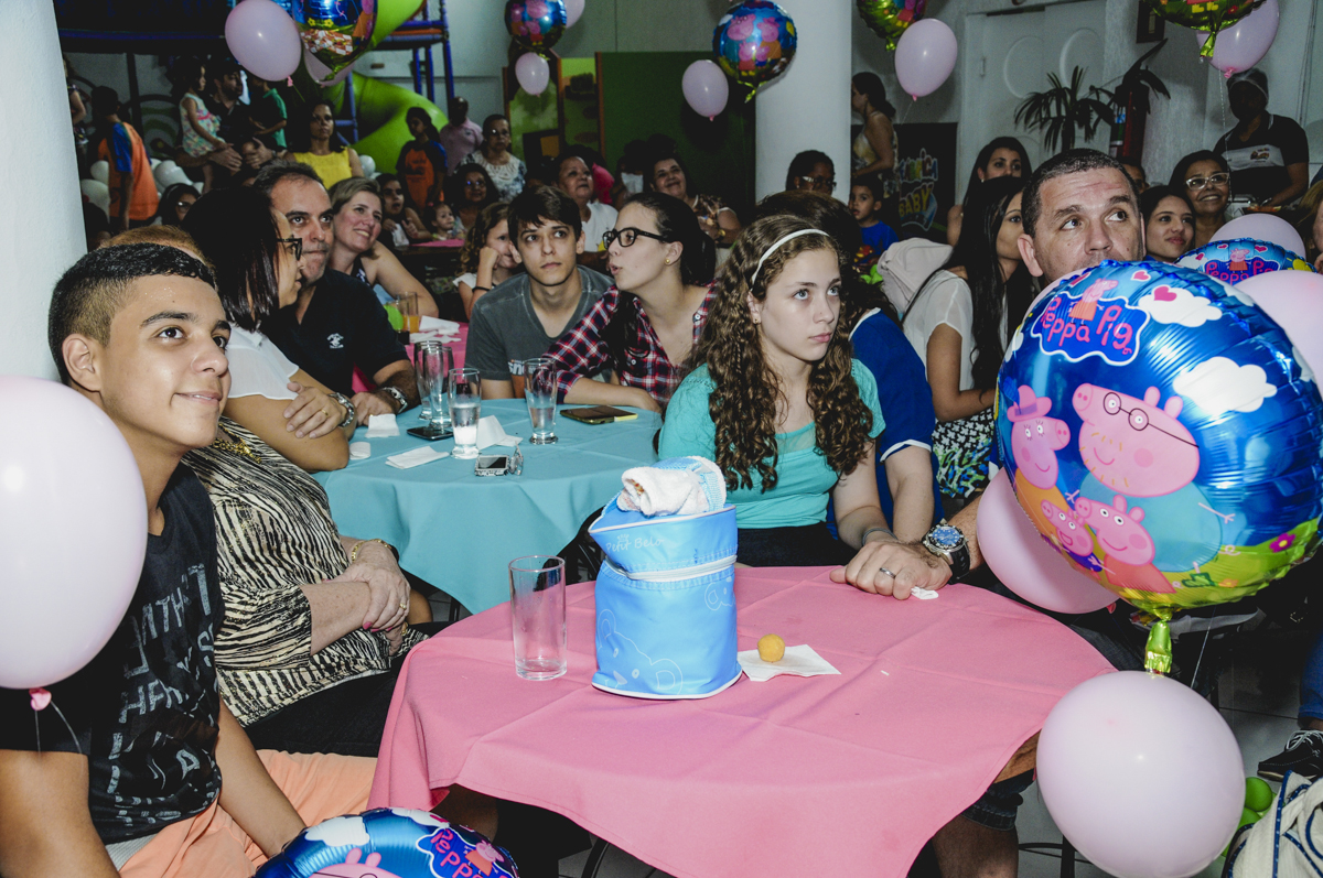 fotografia infantil, filmagem de festa infantil, foto e filmagem infantil, foto e vídeo de festa infantil, fotógrafo de festa infantil, fotógrafo de aniversário infantil, fotógrafo profissional infantil, fotógrafo