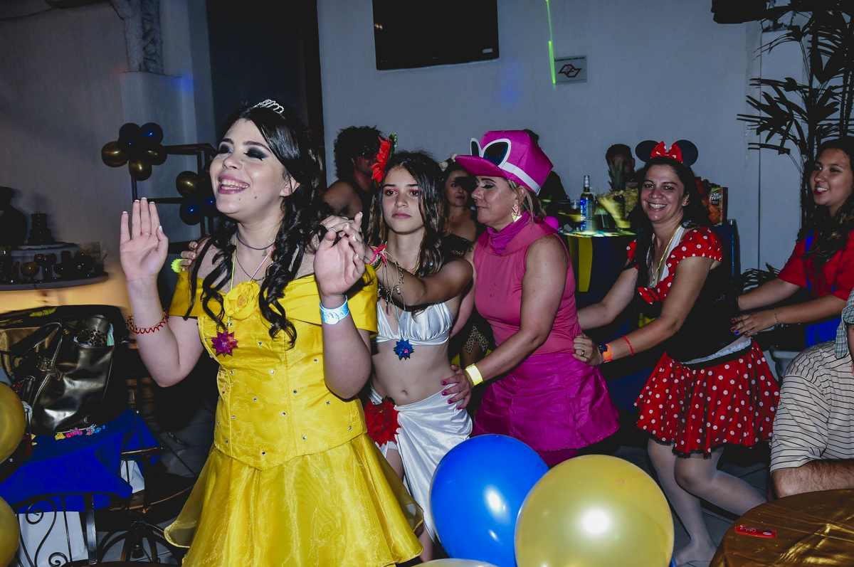 fotógrafo de 15 anos, fotografia de 15 anos, fotógrafo profissional de 15 anos, fotógrafo especializado em 15 anos, fotógrafo de 15 anos em São Paulo, fotógrafo de 15 anos no Tatuapé