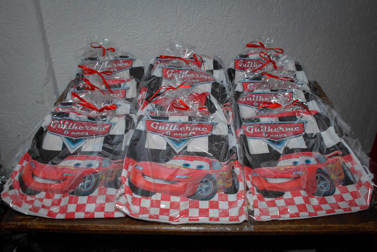 lembrancinhas da festa no Buffet Fábrica da Alegria Morumbi, São Paulo, aniversario de Guilherme 6 anos, tema da festa carros