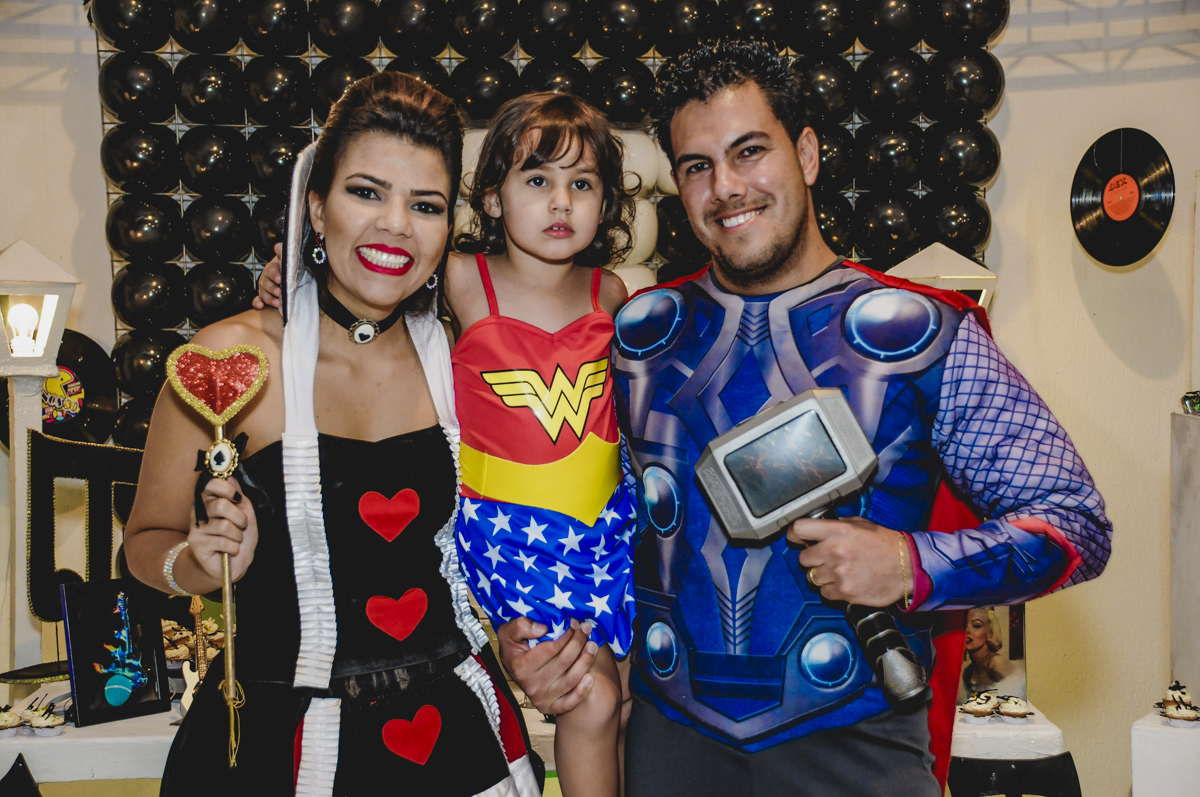 Festa de adulto, festa temática, festa fantazia