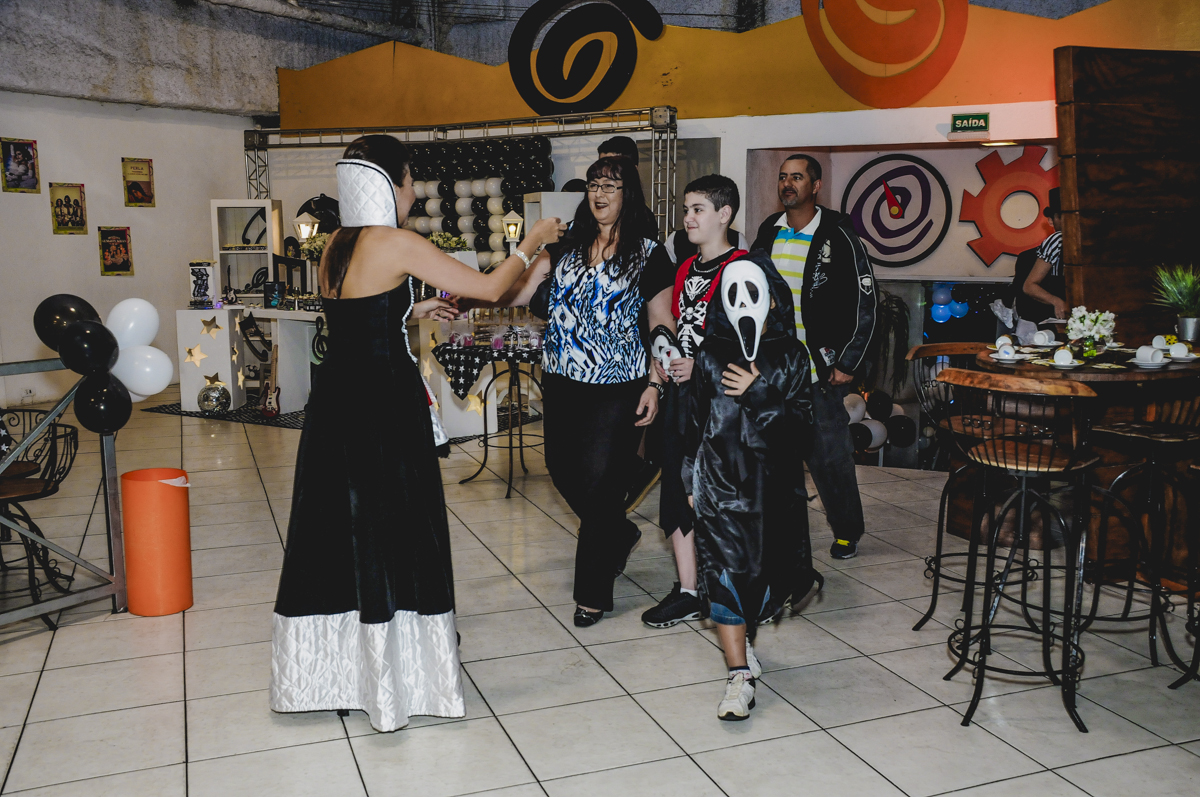 Festa de adulto, festa temática, festa fantazia