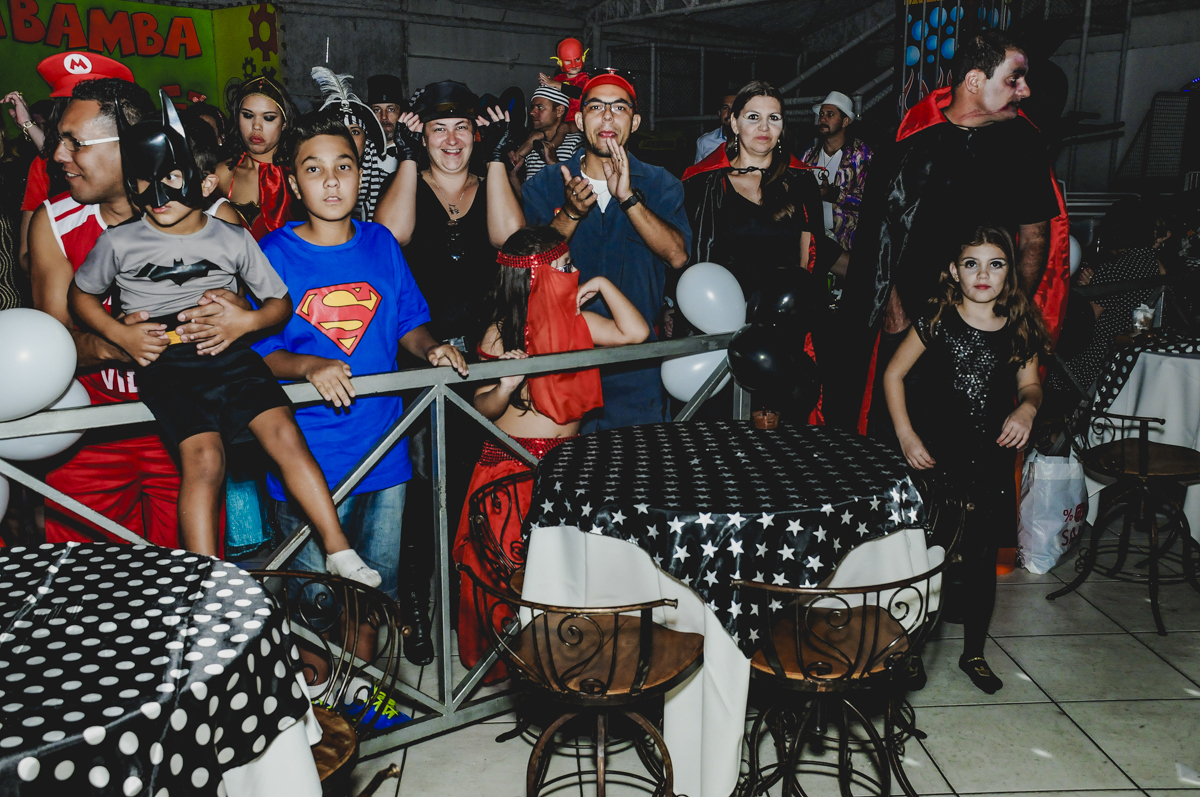 Festa de adulto, festa temática, festa fantazia