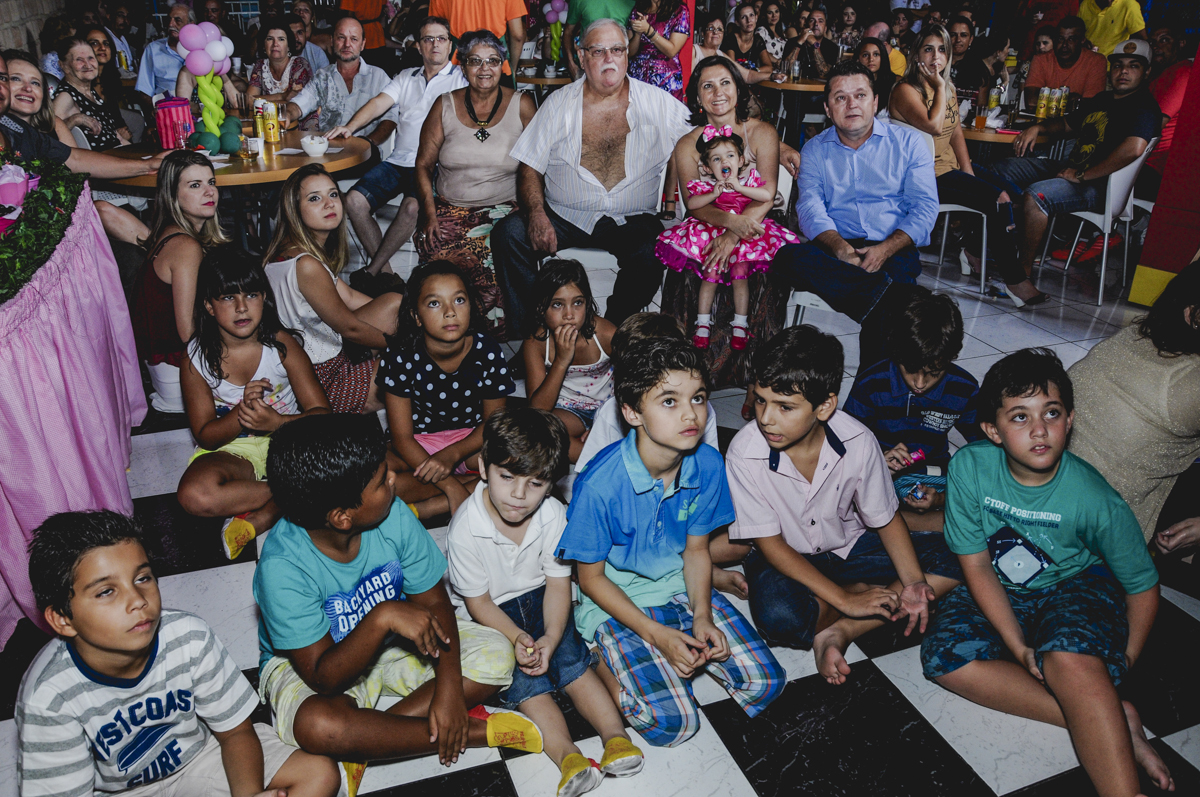 fotografia infantil, filmagem de festa infantil, foto e filmagem infantil, foto e vídeo de festa infantil, fotógrafo de festa infantil, fotógrafo de aniversário infantil, fotógrafo profissional infantil, fotógrafo