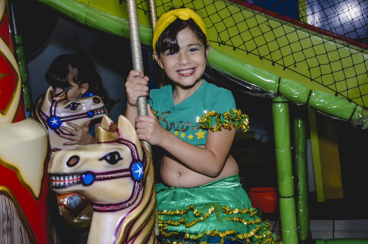 fotografia infantil, filmagem de festa infantil, foto e filmagem infantil, foto e vídeo de festa infantil, fotógrafo de festa infantil, fotógrafo de aniversário infantil, fotógrafo profissional infantil, fotógrafo