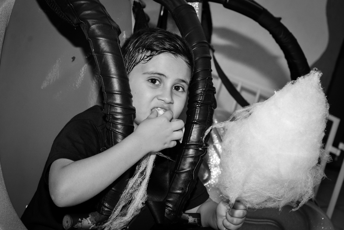 aniversario se diverte em sua festa no Buffet Salakaboom, Ipiranga, São Paulo, aniversário de Jonathan 7 anos, tema da festa Star Wars