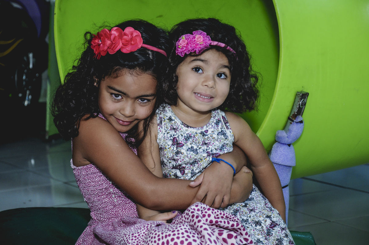 fotografia infantil, filmagem de festa infantil, foto e filmagem infantil, foto e vídeo de festa infantil, fotógrafo de festa infantil, fotógrafo de aniversário infantil, fotógrafo profissional infantil, fotógrafo