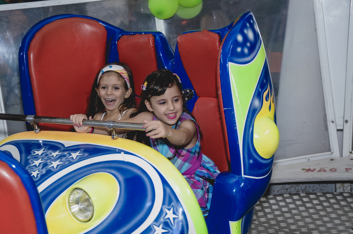 fotografia infantil, filmagem de festa infantil, foto e filmagem infantil, foto e vídeo de festa infantil, fotógrafo de festa infantil, fotógrafo de aniversário infantil, fotógrafo profissional infantil, fotógrafo