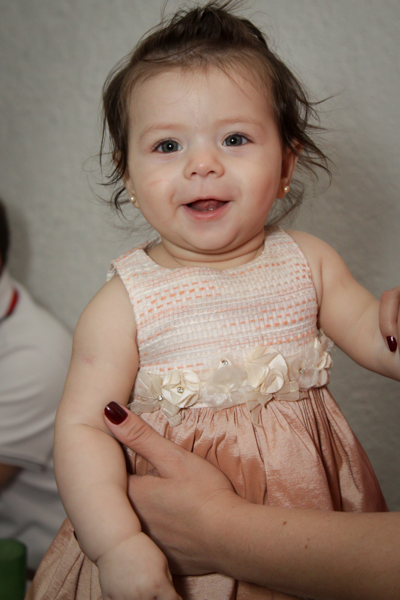 foto do bebê no buffet Fábrica da Alegria, Morumbi, São Paulo, aniversário de Ana Carolina, 6 anos. tema da festa detetives do predio azul