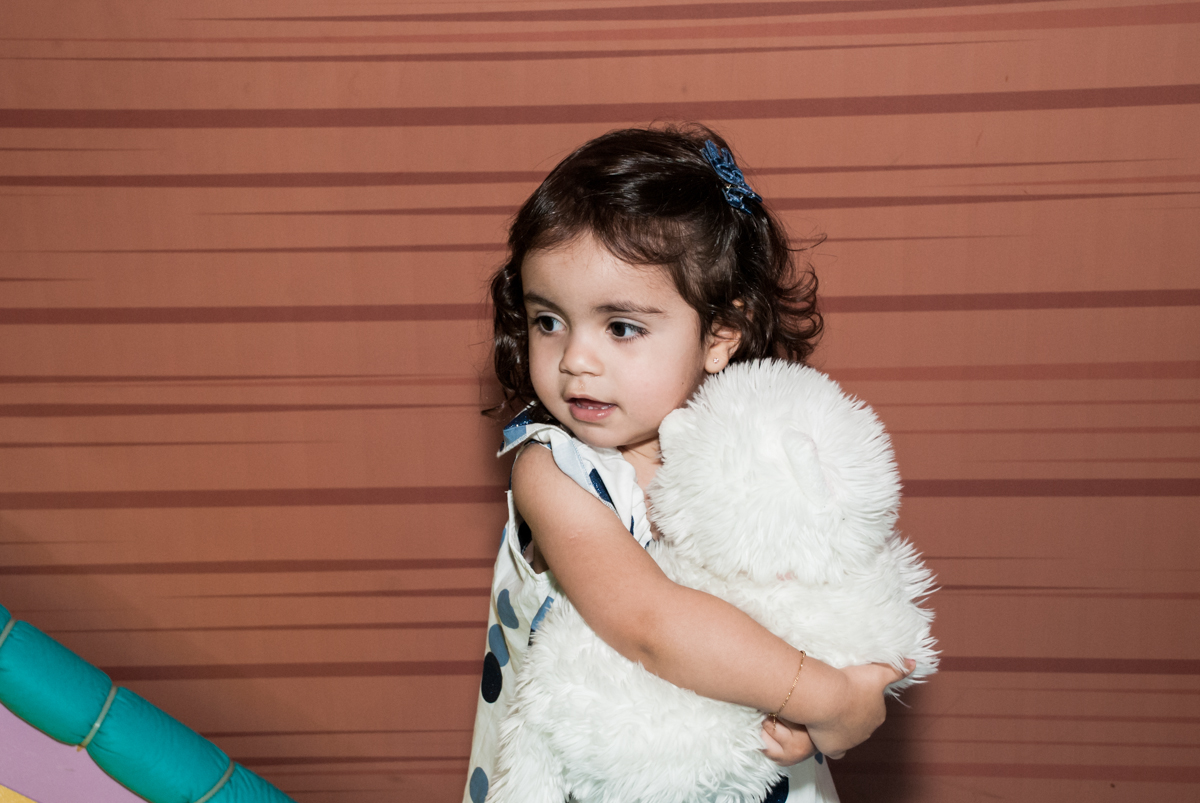 foto da irmã do anversariante no Buffet Magic Joy, Saude, São Paulo, aniversário de Isaque 8 anos, tem da festa São Paulo Futebol Clube