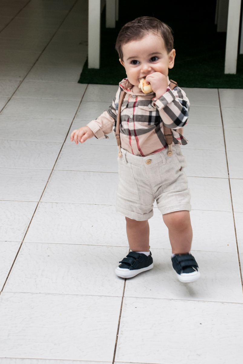 aniversariante passeia no buffet Toy