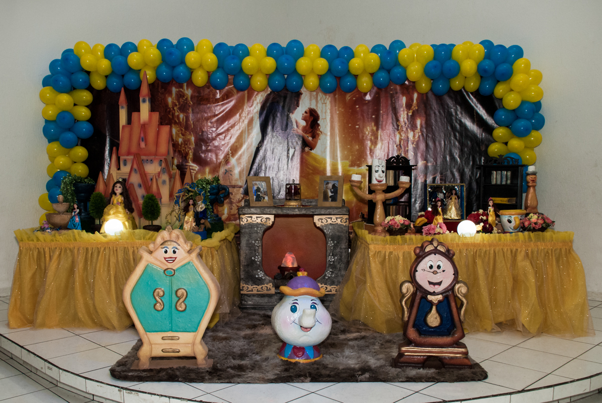 Buffet Lacorte, Tatuapé, São Paulo aniversário de Luiza 3 anos, tema da festa A Bela e a Fera