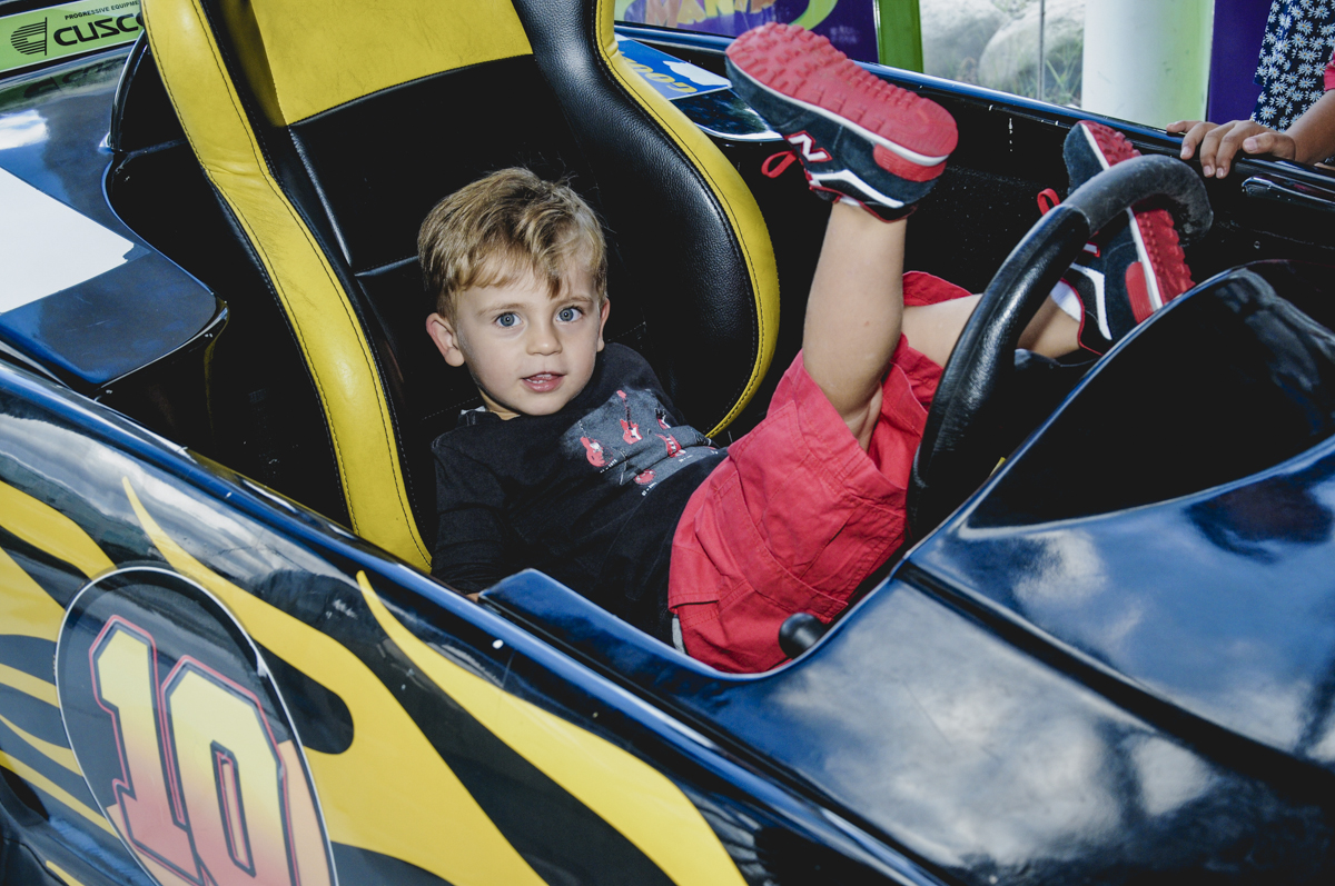 fotografia infantil, filmagem de festa infantil, foto e filmagem infantil, foto e vídeo de festa infantil, fotógrafo de festa infantil, fotógrafo de aniversário infantil, fotógrafo profissional infantil, fotógrafo