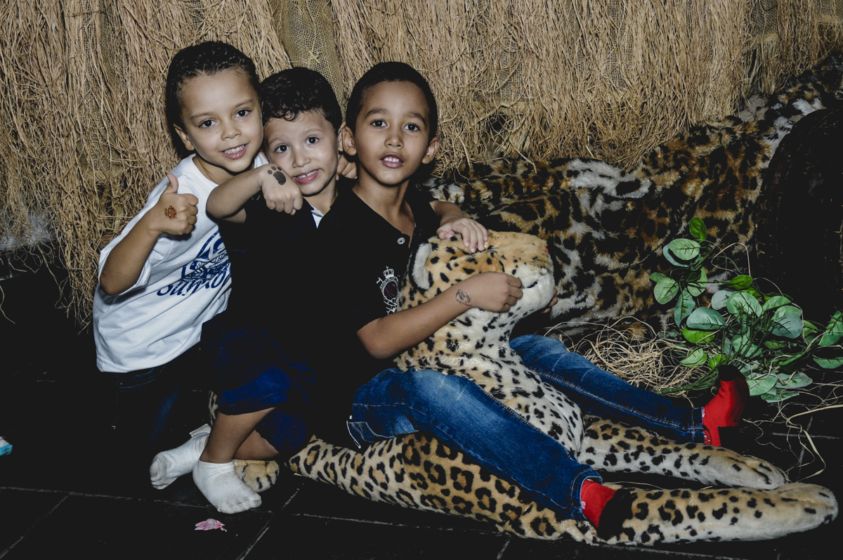 fotografia infantil, filmagem de festa infantil, foto e filmagem infantil, foto e vídeo de festa infantil, fotógrafo de festa infantil, fotógrafo de aniversário infantil, fotógrafo profissional infantil, fotógrafo