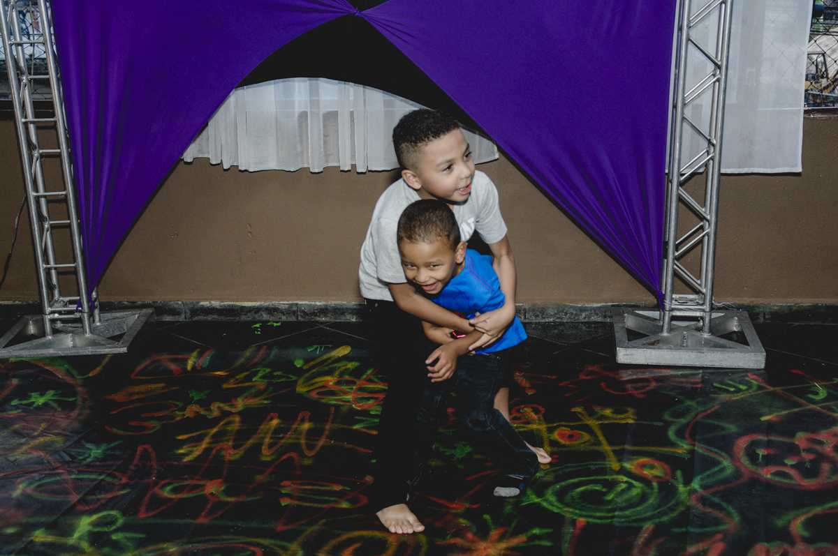 fotografia infantil, filmagem de festa infantil, foto e filmagem infantil, foto e vídeo de festa infantil, fotógrafo de festa infantil, fotógrafo de aniversário infantil, fotógrafo profissional infantil, fotógrafo