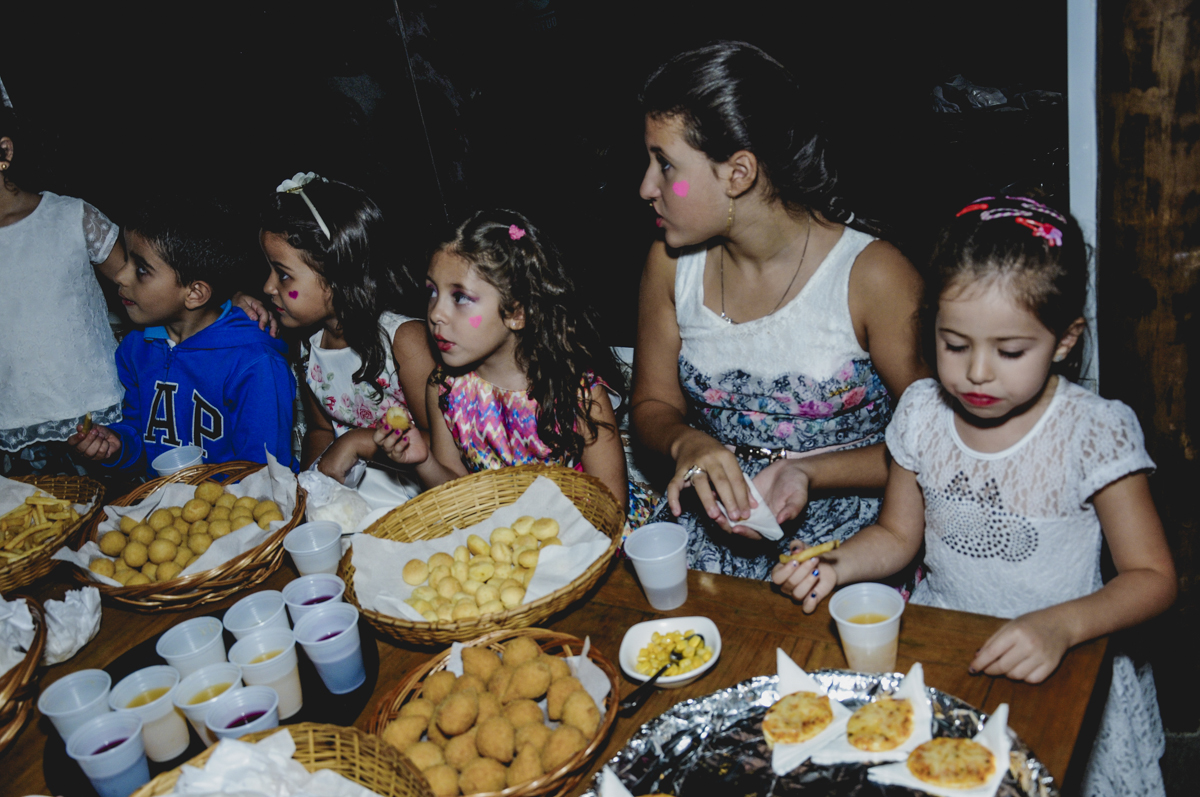 fotografia infantil, filmagem de festa infantil, foto e filmagem infantil, foto e vídeo de festa infantil, fotógrafo de festa infantil, fotógrafo de aniversário infantil, fotógrafo profissional infantil, fotógrafo