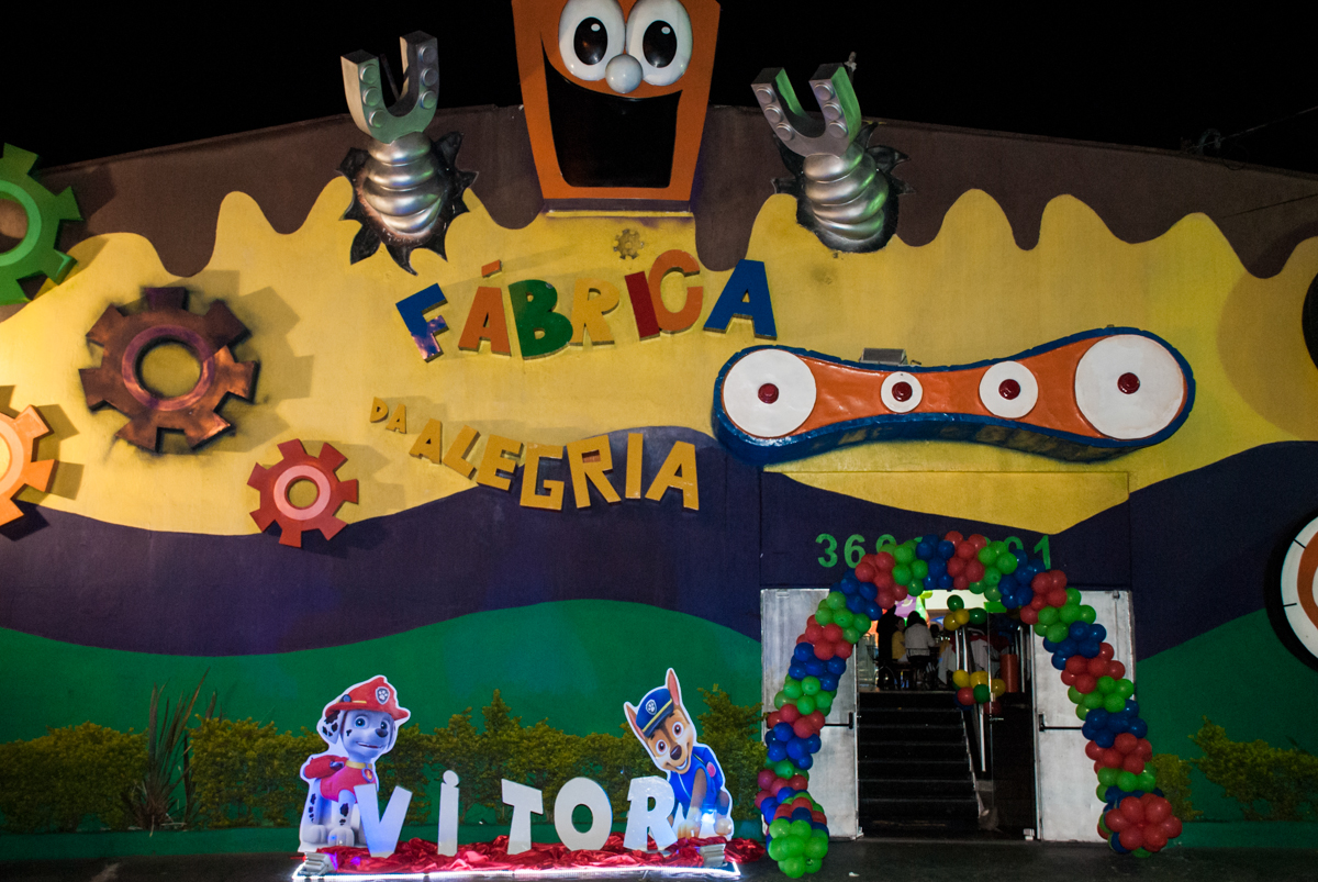 Buffet Fábrica da Alegria, Osasco,São Paulo, aniversário de Vitor 10 anos, tema da festa Patrulha Canina
