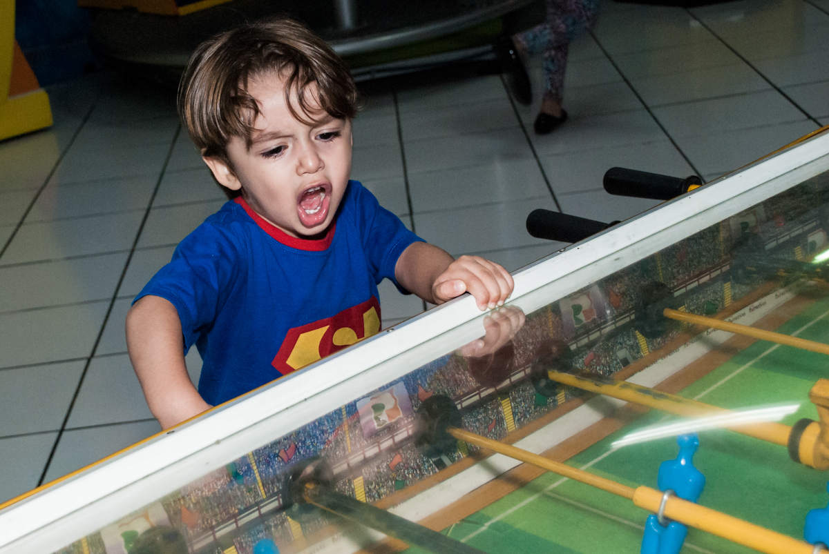 futebol animado no Buffet Salakaboom aniversário de Gabrile 7 anos, tema da festa Paris San German