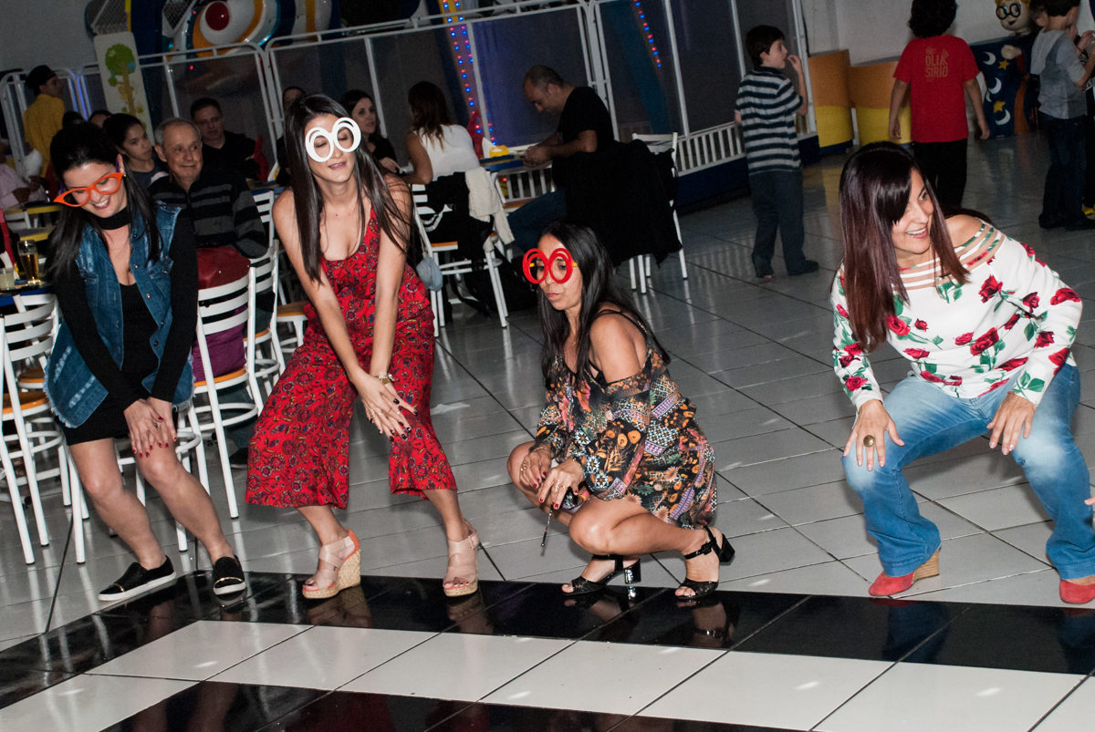 balada animada no Buffet Salakaboom aniversário de Gabrile 7 anos, tema da festa Paris San German