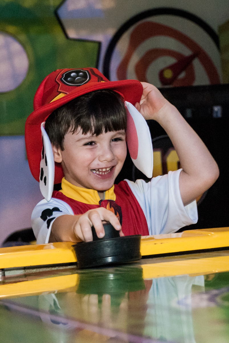 final da festa no Buffet Fábrica da Alegria, Morumbi, São Paulo aniversário de Arthur 4 anos e Alex 2, tema da festa Patrulha Canina