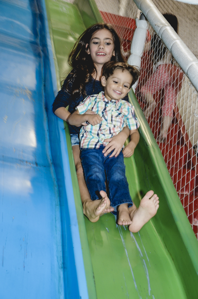 fotografia infantil, filmagem de festa infantil, foto e filmagem infantil, foto e vídeo de festa infantil, fotógrafo de festa infantil, fotógrafo de aniversário infantil, fotógrafo profissional infantil, fotógrafo