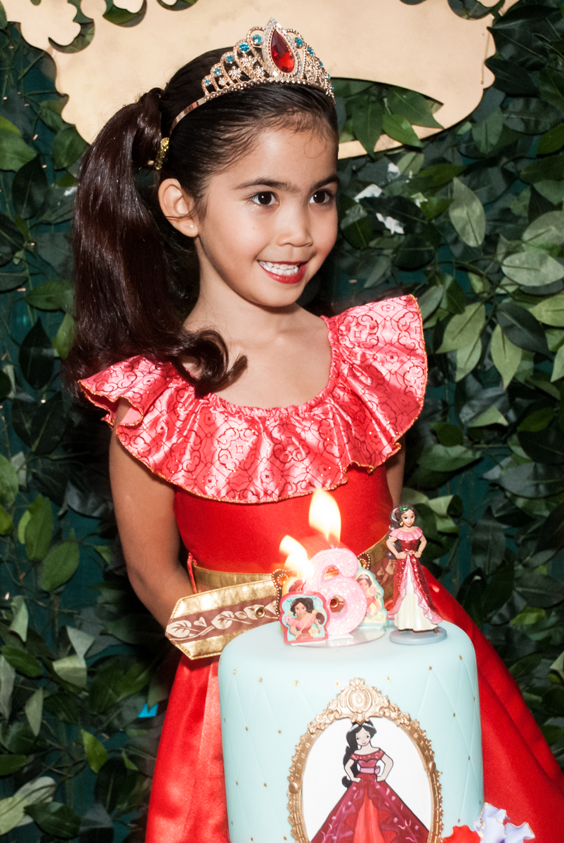 alegrias no parabéns no Buffet Fábrica da Alegria, Morumbi, São Paulo, aniversário de Isabela 6 anos, tema da festa Elena de Avalor