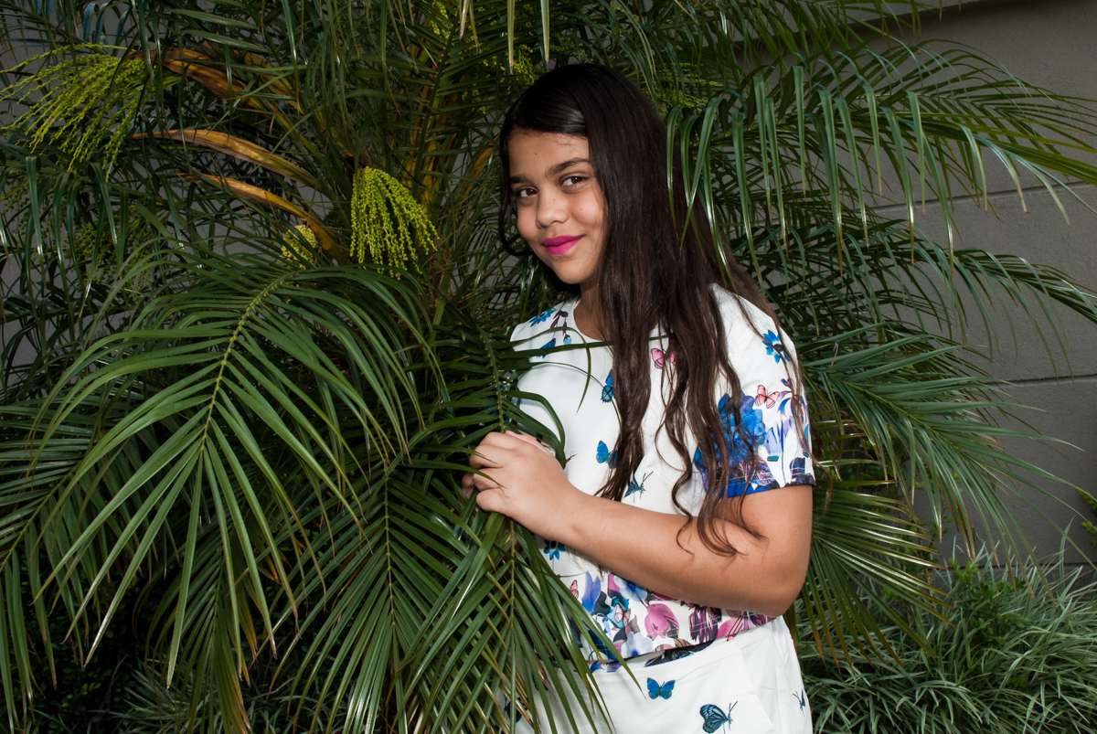 fotografia no coqueiro no Condominio Vila São Francisco aniversário de Letícia 5 anos, tema da festa miraculos