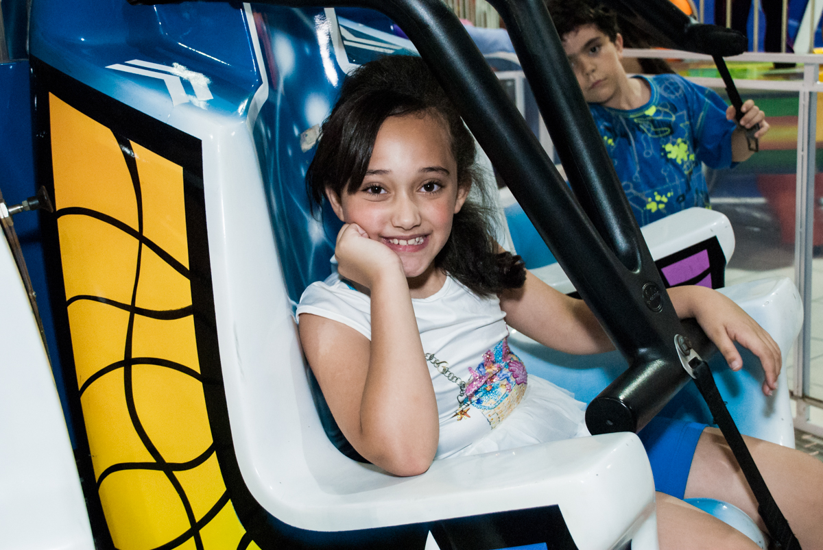 pose de princes no Buffet Fábrica da Alegria, Osasco, São Paulo, aniversário de Heloise 3 anos, tema da festa princesas baby
