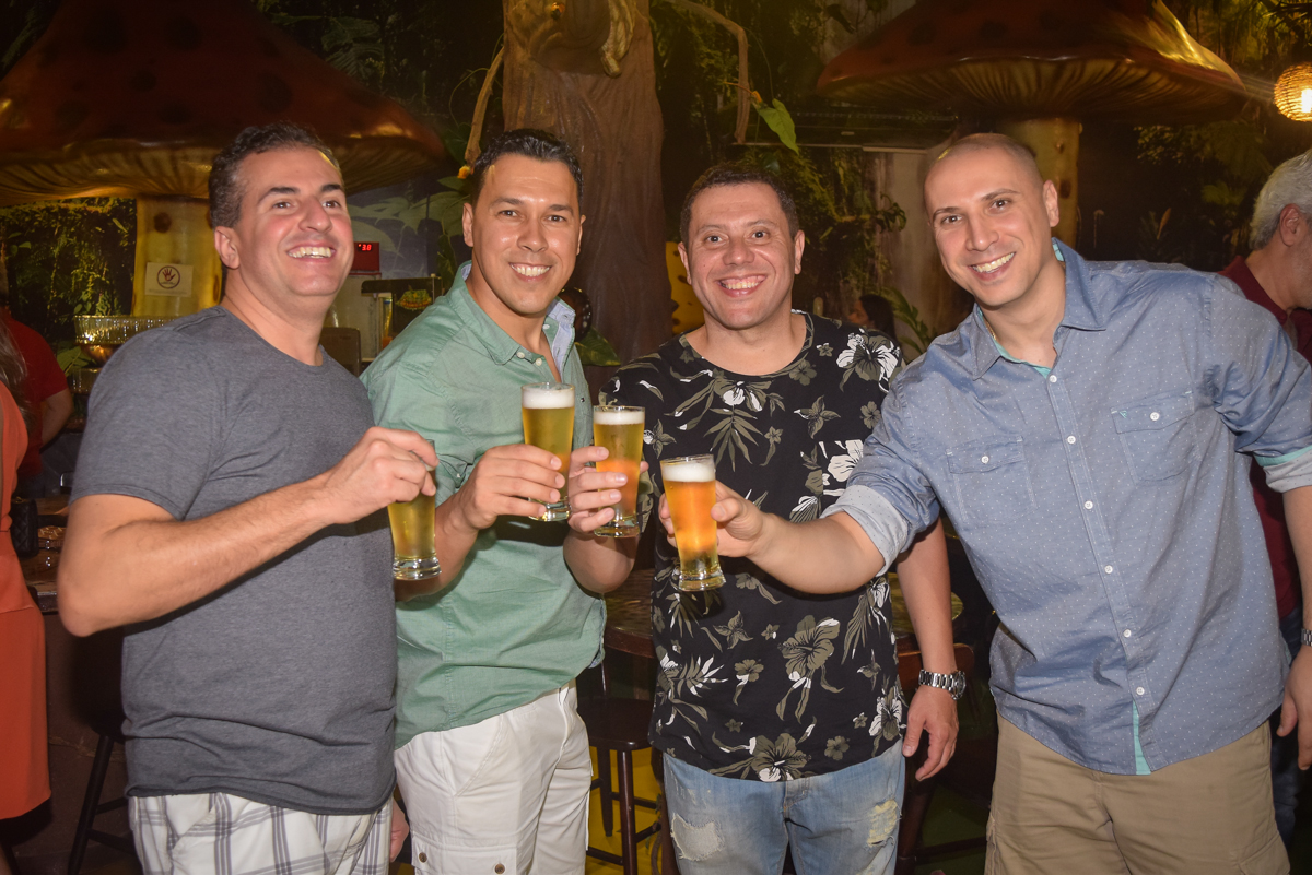 brinde dr aniversário no Buffet Cumbaya, Tatuapé, São Paulo, aniversário de Gabriela 3 anos tema da festa fadas