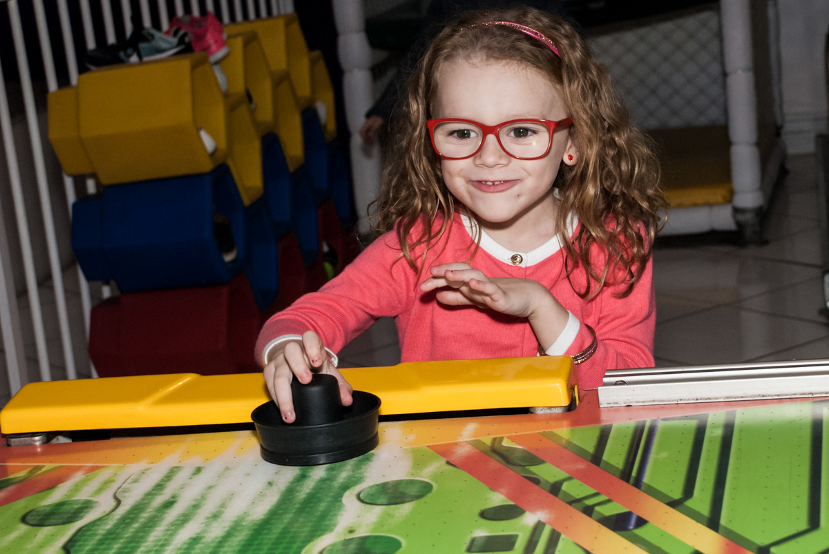 comemorandogol no Buffet Fábrica da Alegria Morumbi, São Paulo, aniversário de Isabela 4 anos, tema da festa Patrulha Canina