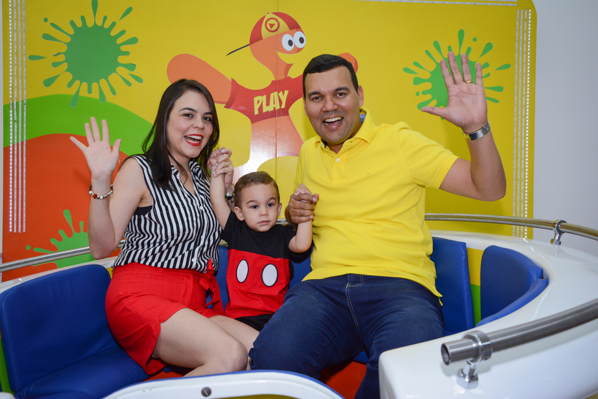 brincando no labamba no Buffet Espaço Play, Osasco, São Paulo, aniversário Levi 2 anos, tema da festa Mickey