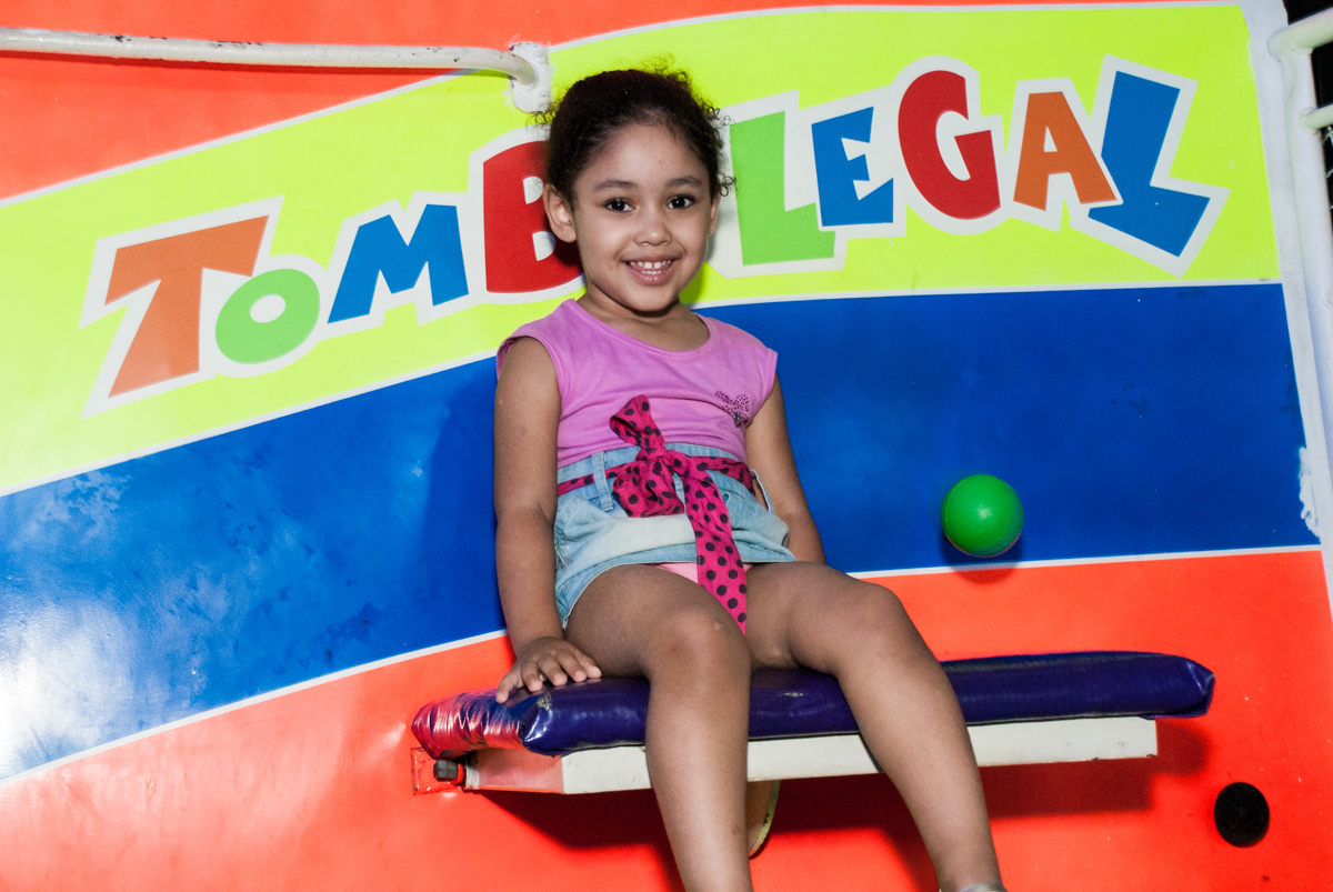 vai cair no tombo legal no Buffet Fábrica da Alegria, Morumbi, São Paulo, aniversário de Mariana 2 anos,, tema da festa Branca de Neve