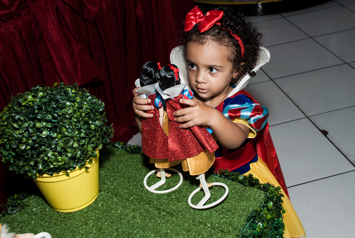 final da festa no Buffet Fábrica da Alegria, Morumbi, São Paulo, aniversário de Mariana 2 anos,, tema da festa Branca de Neve