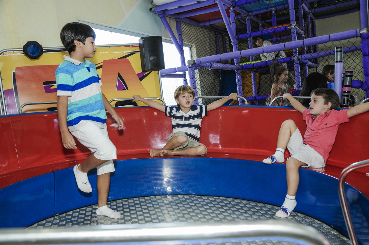 fotografia infantil, filmagem de festa infantil, foto e filmagem infantil, foto e vídeo de festa infantil, fotógrafo de festa infantil, fotógrafo de aniversário infantil, fotógrafo profissional infantil, fotógrafo