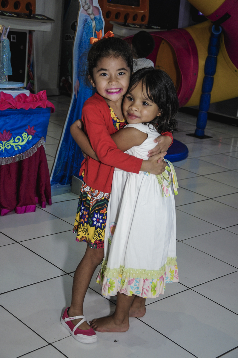 fotografia infantil, filmagem de festa infantil, foto e filmagem infantil, foto e vídeo de festa infantil, fotógrafo de festa infantil, fotógrafo de aniversário infantil, fotógrafo profissional infantil, fotógrafo