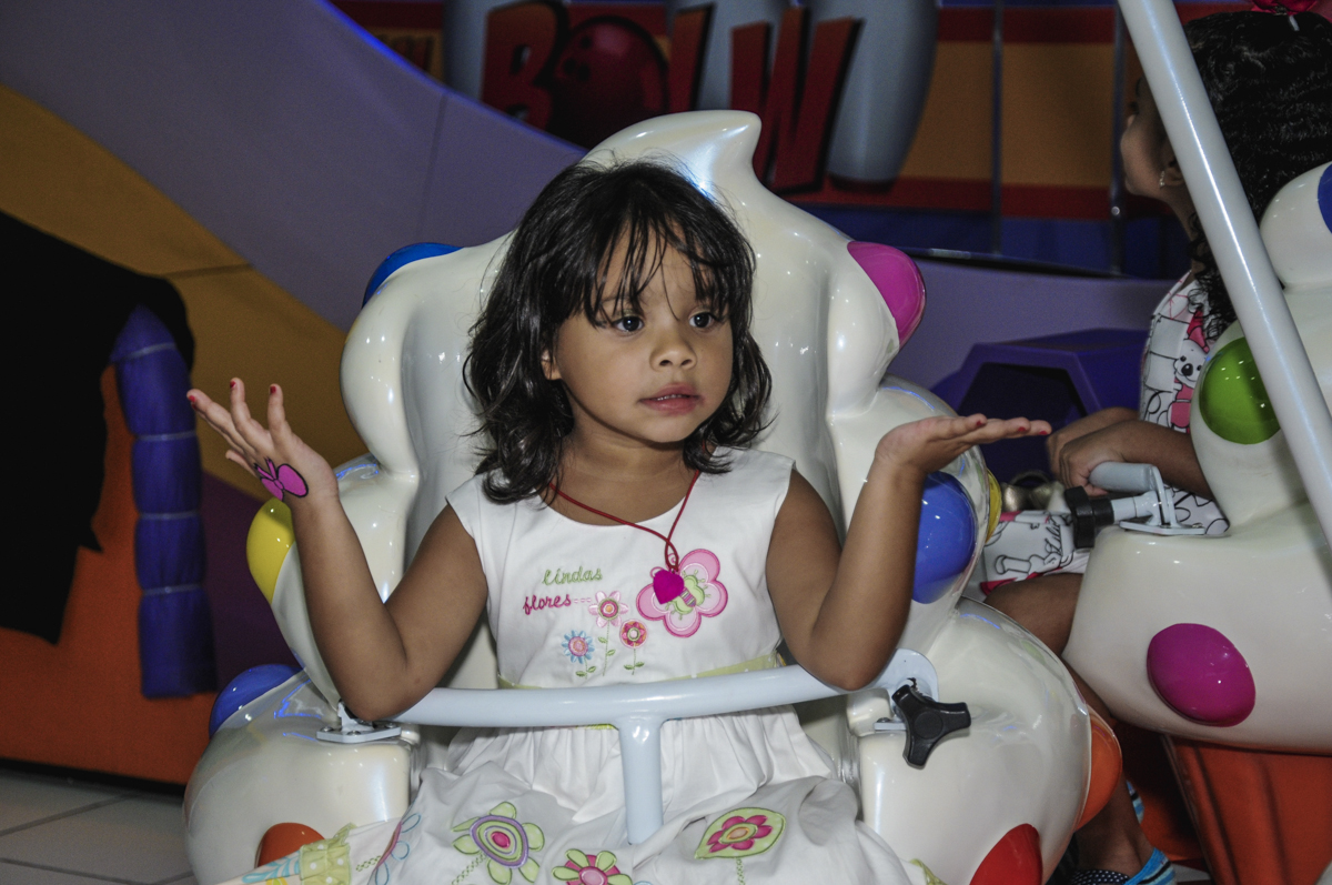 fotografia infantil, filmagem de festa infantil, foto e filmagem infantil, foto e vídeo de festa infantil, fotógrafo de festa infantil, fotógrafo de aniversário infantil, fotógrafo profissional infantil, fotógrafo